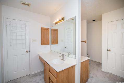 7422 Ben Crenshaw Court San Antonio TX 78244