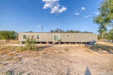 3936 Fm 1052 Uvalde TX 78801