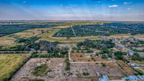 3936 Fm 1052 Uvalde TX 78801