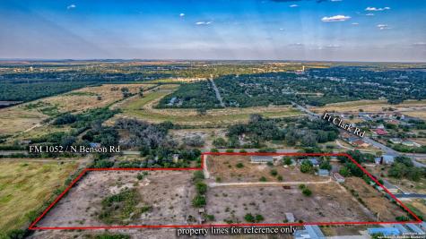 3936 Fm 1052 Uvalde TX 78801
