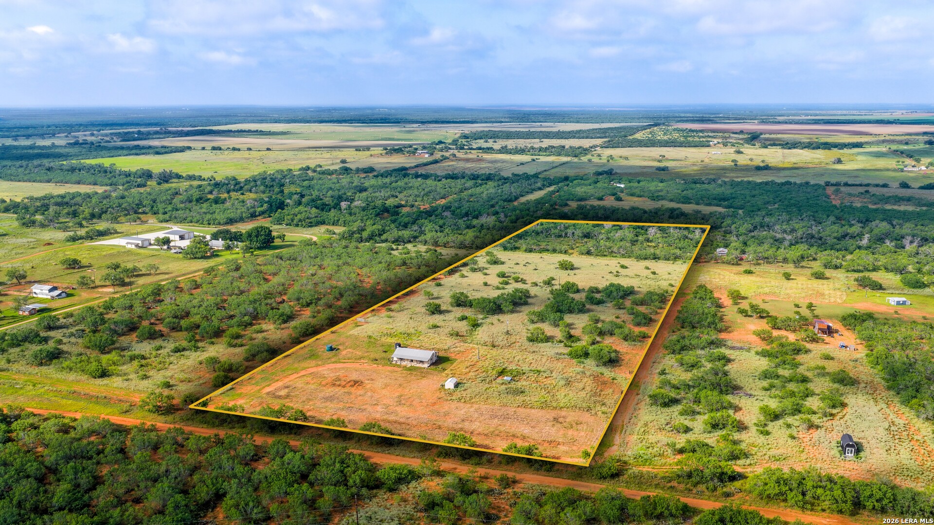 13.87+/- Acres County Road 314 Charlotte TX 78011
