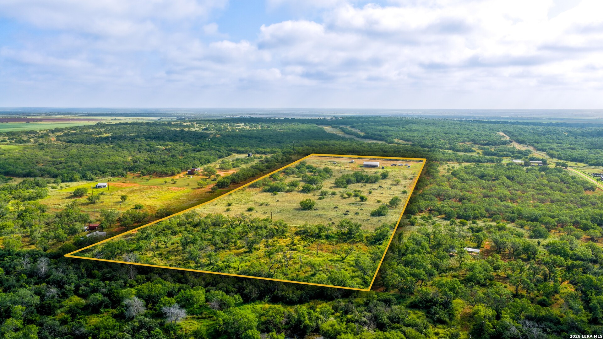 13.87+/- Acres County Road 314 Charlotte TX 78011