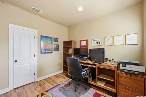 1253 Sundown Trail Fischer TX 78623