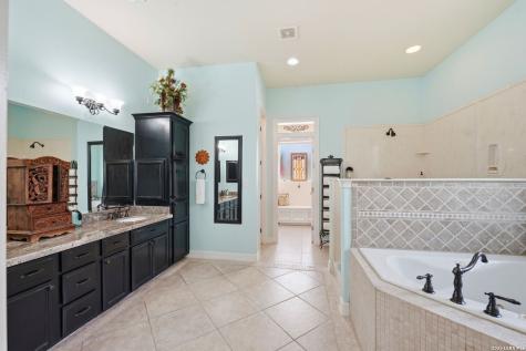 1253 Sundown Trail Fischer TX 78623