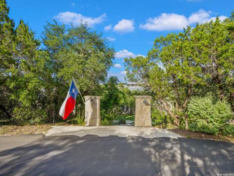 3564 Mountain Loop San Antonio TX 78261