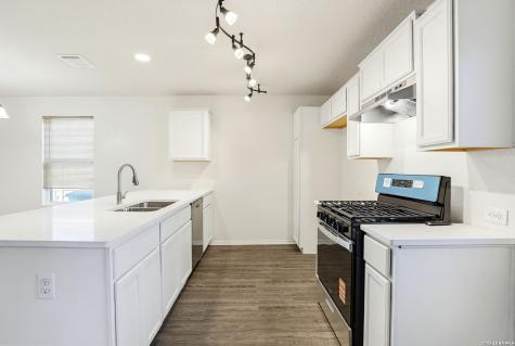 6531 Hazy Glen San Antonio TX 78218