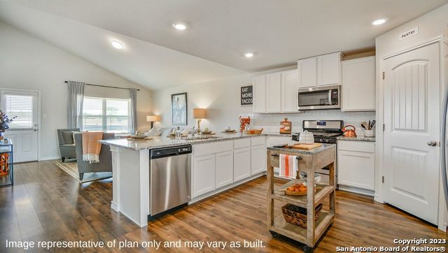 3827 Copper River Bulverde TX 78163