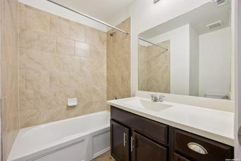 160 Field Ridge New Braunfels TX 78130
