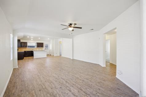 160 Field Ridge New Braunfels TX 78130