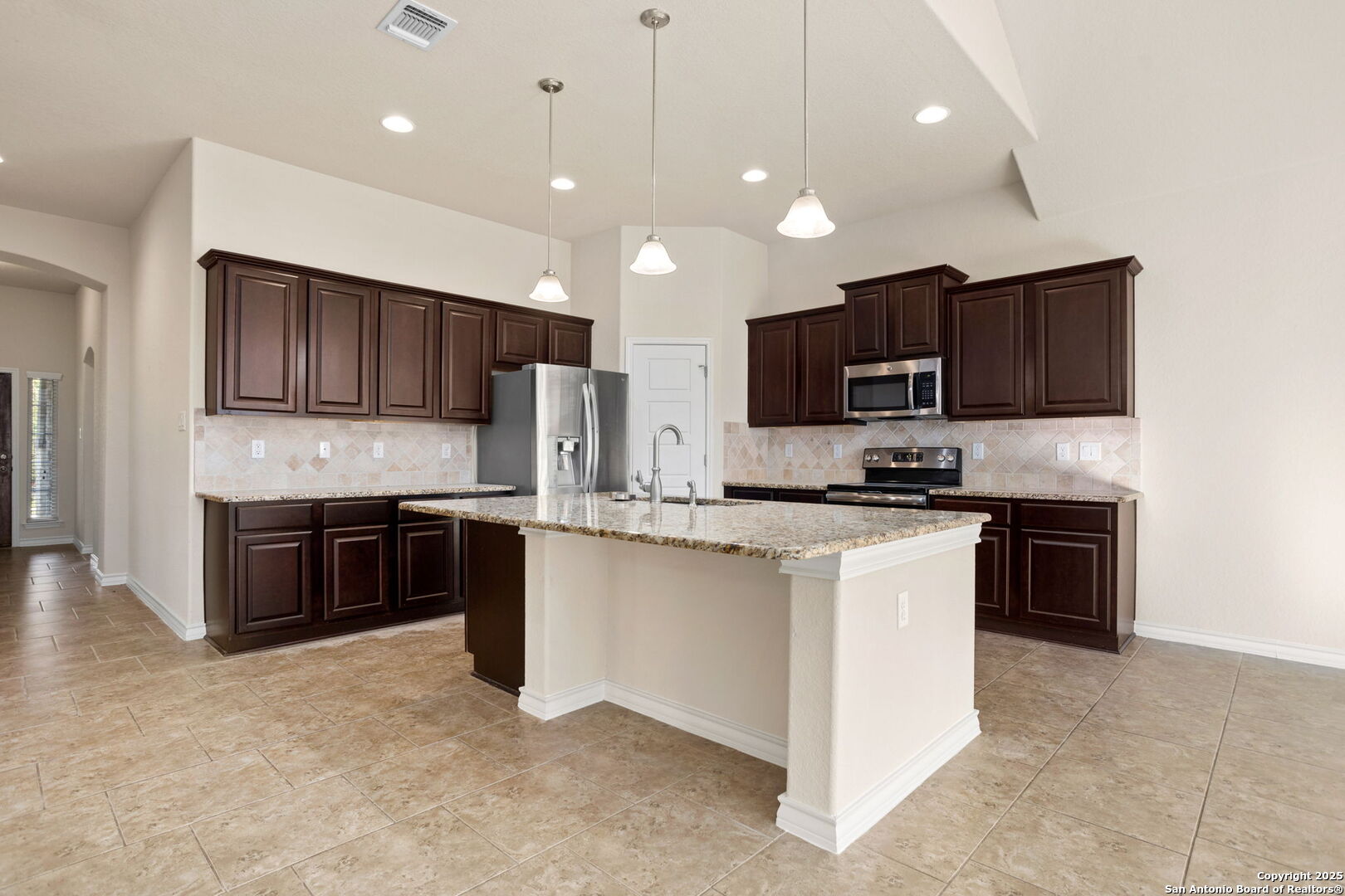 601 Saddle Villa Cibolo TX 78108