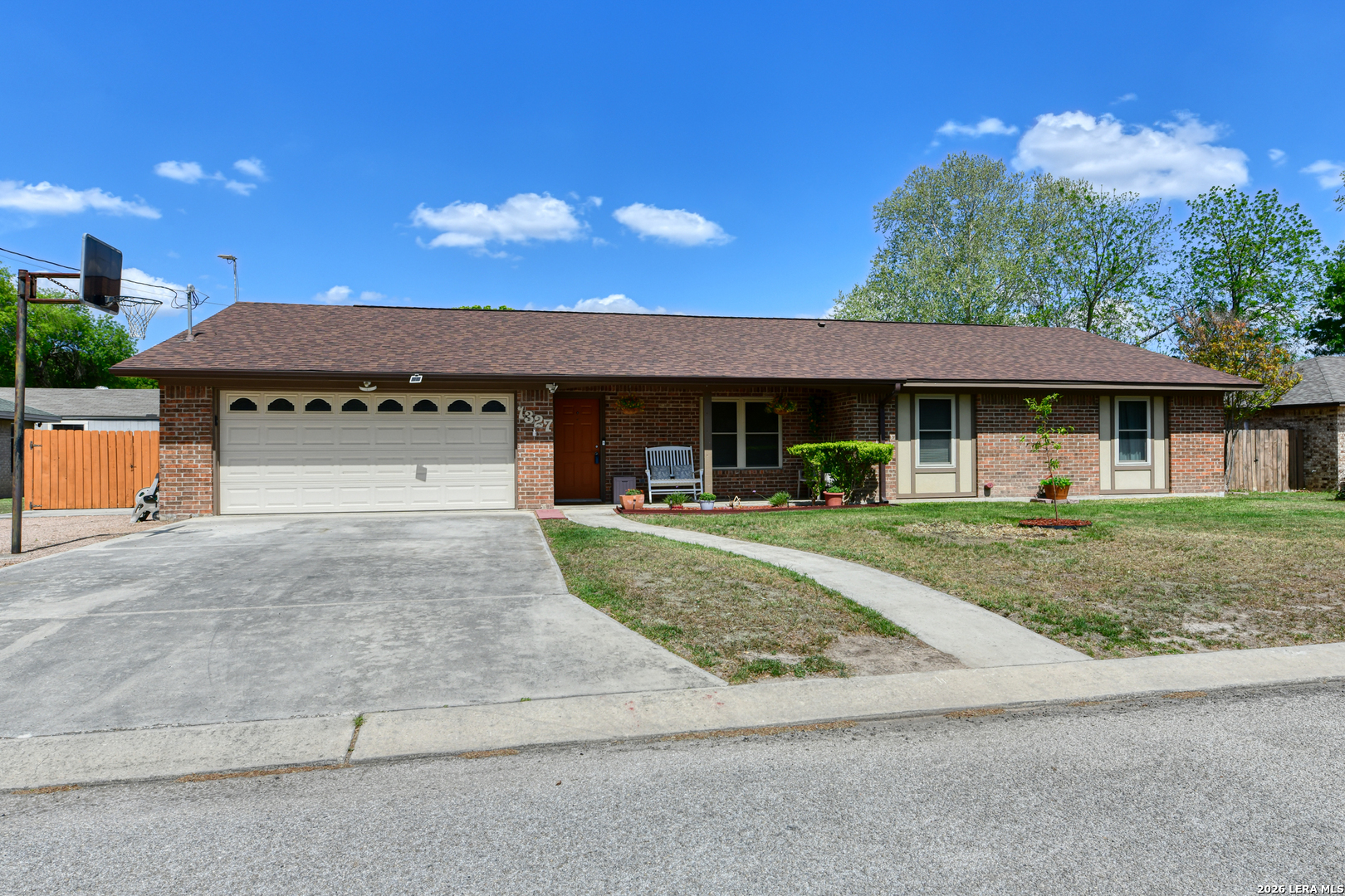 1327 Sea Breeze New Braunfels TX 78130