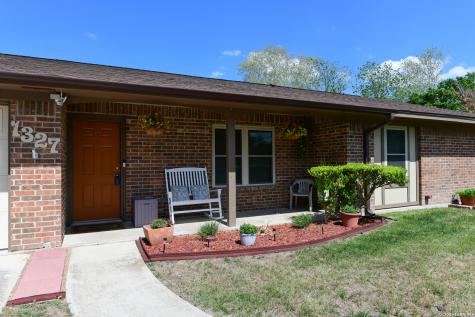 1327 Sea Breeze New Braunfels TX 78130