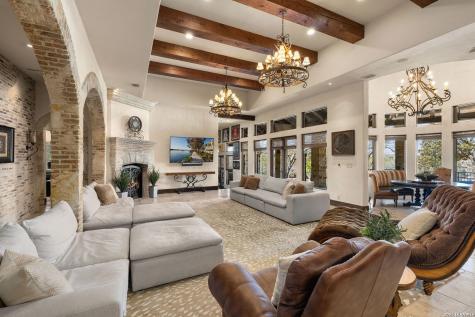 210 Riverwood Boerne TX 78006