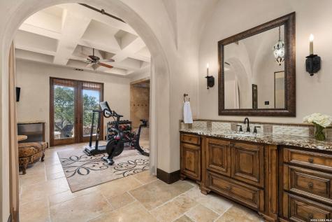 210 Riverwood Boerne TX 78006
