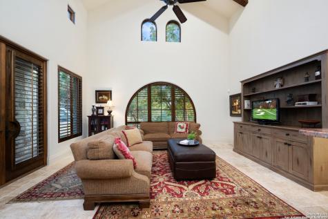 210 Riverwood Boerne TX 78006