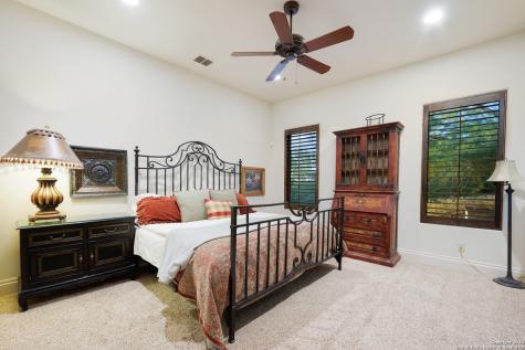 210 Riverwood Boerne TX 78006