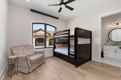 210 Riverwood Boerne TX 78006
