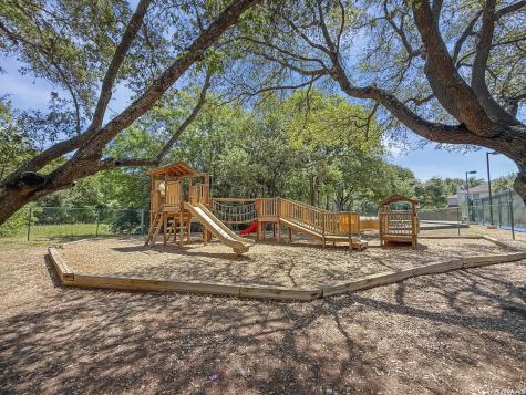 9 Grogans Mill San Antonio TX 78248
