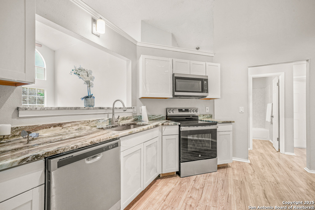 6323 Broadmeadow San Antonio TX 78240