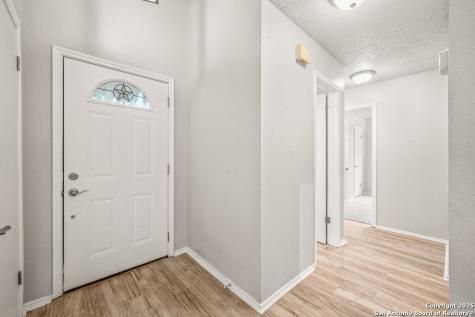 6323 Broadmeadow San Antonio TX 78240