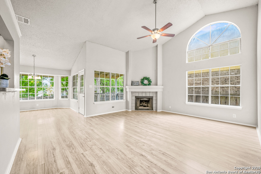 6323 Broadmeadow San Antonio TX 78240