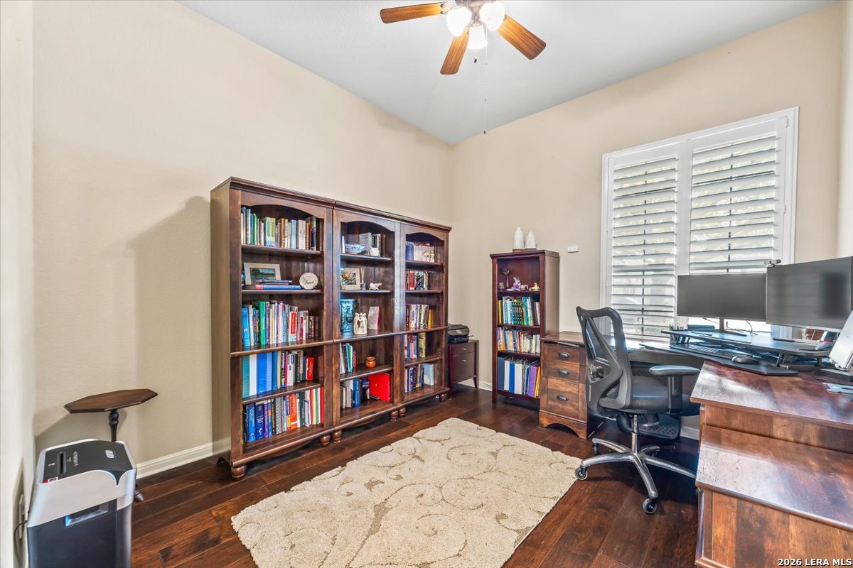 25018 Shuman Creek San Antonio TX 78255