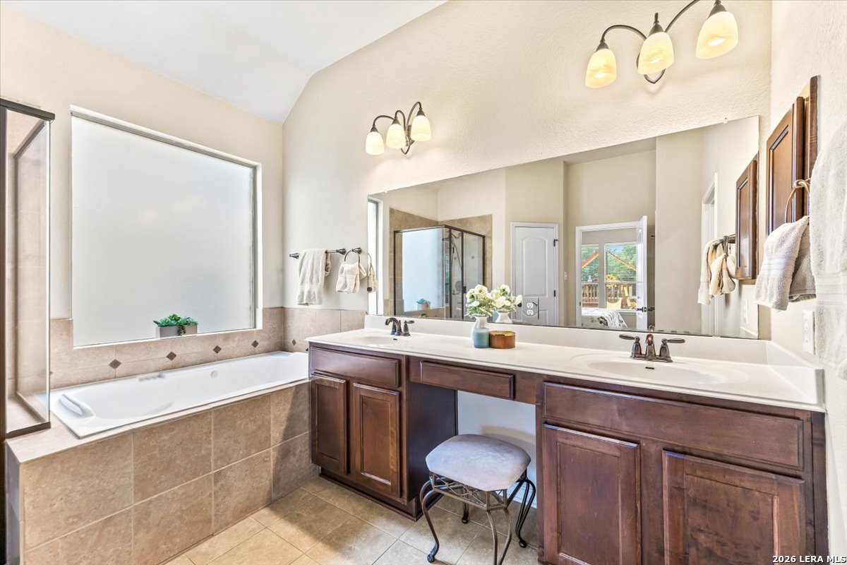 25018 Shuman Creek San Antonio TX 78255