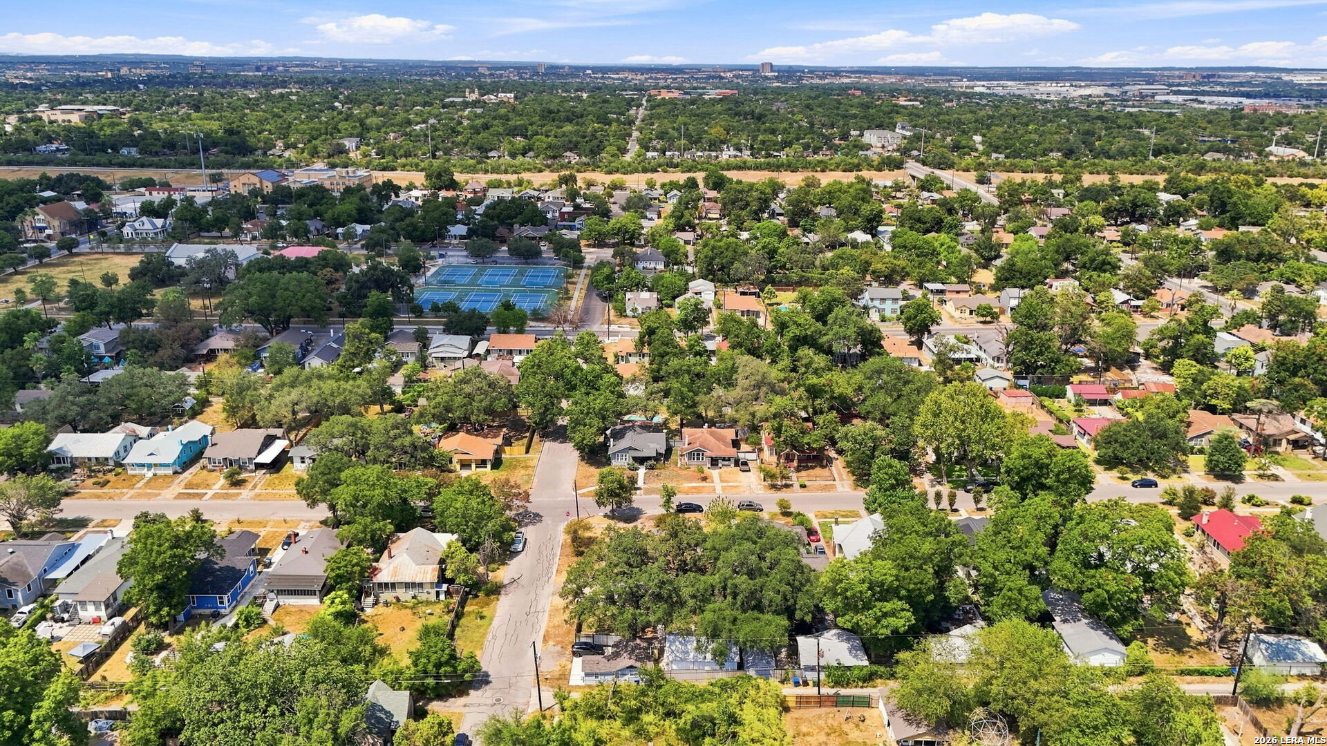 1000 Kayton Avenue San Antonio TX 78210