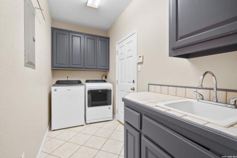 104 Peachtree Rockport TX 78382