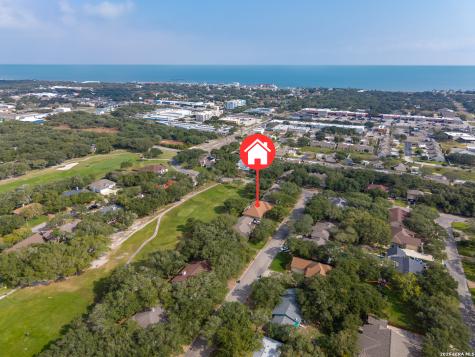 104 Peachtree Rockport TX 78382