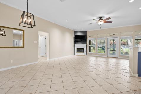 104 Peachtree Rockport TX 78382