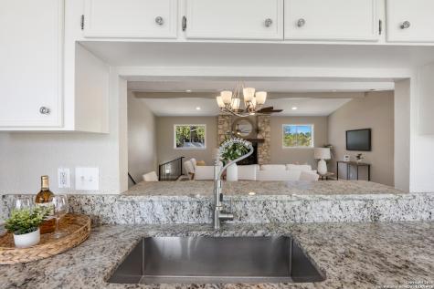 178 Mary Ann Drive Canyon Lake TX 78133