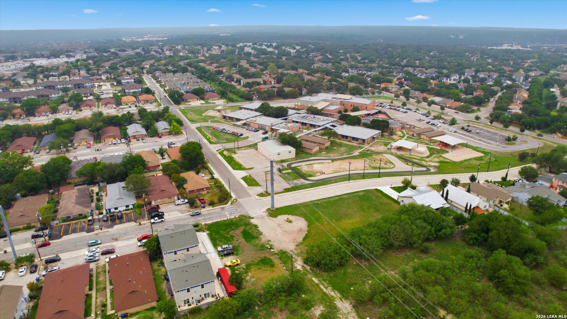 1819 Silver Oaks San Antonio TX 78213