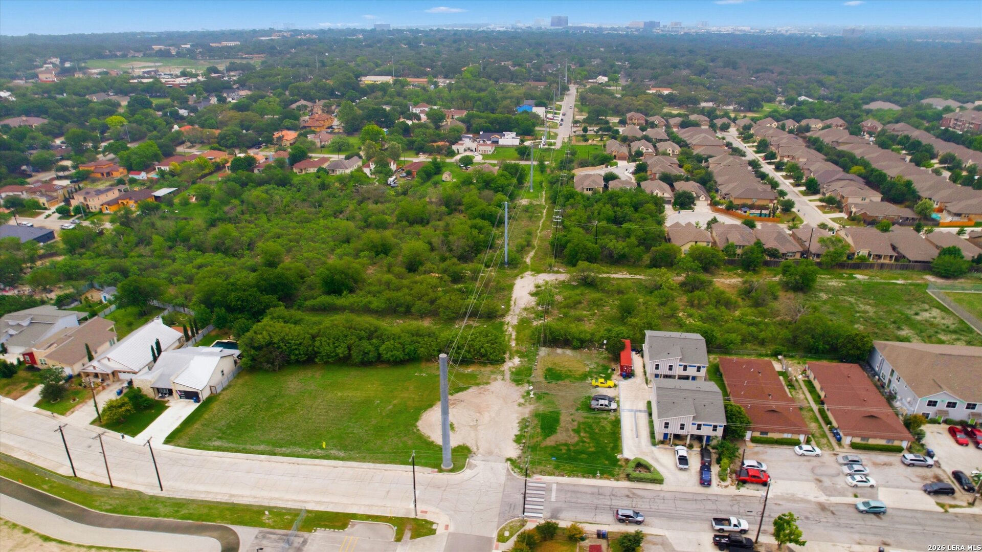 1819 Silver Oaks San Antonio TX 78213