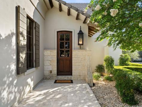7 Via Aragon San Antonio TX 78257