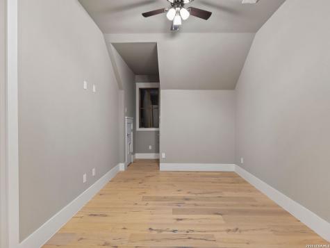 7 Via Aragon San Antonio TX 78257