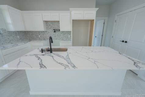 150 Ranchero Way Natalia TX 78059