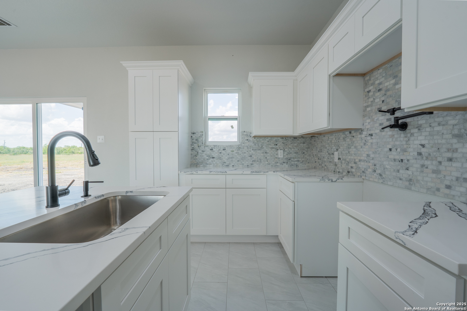 150 Ranchero Way Natalia TX 78059