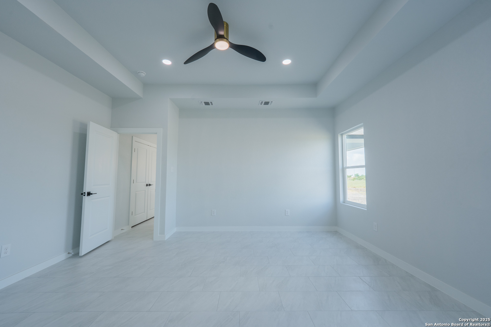 150 Ranchero Way Natalia TX 78059