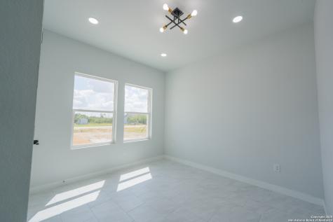 150 Ranchero Way Natalia TX 78059