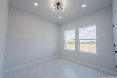 150 Ranchero Way Natalia TX 78059