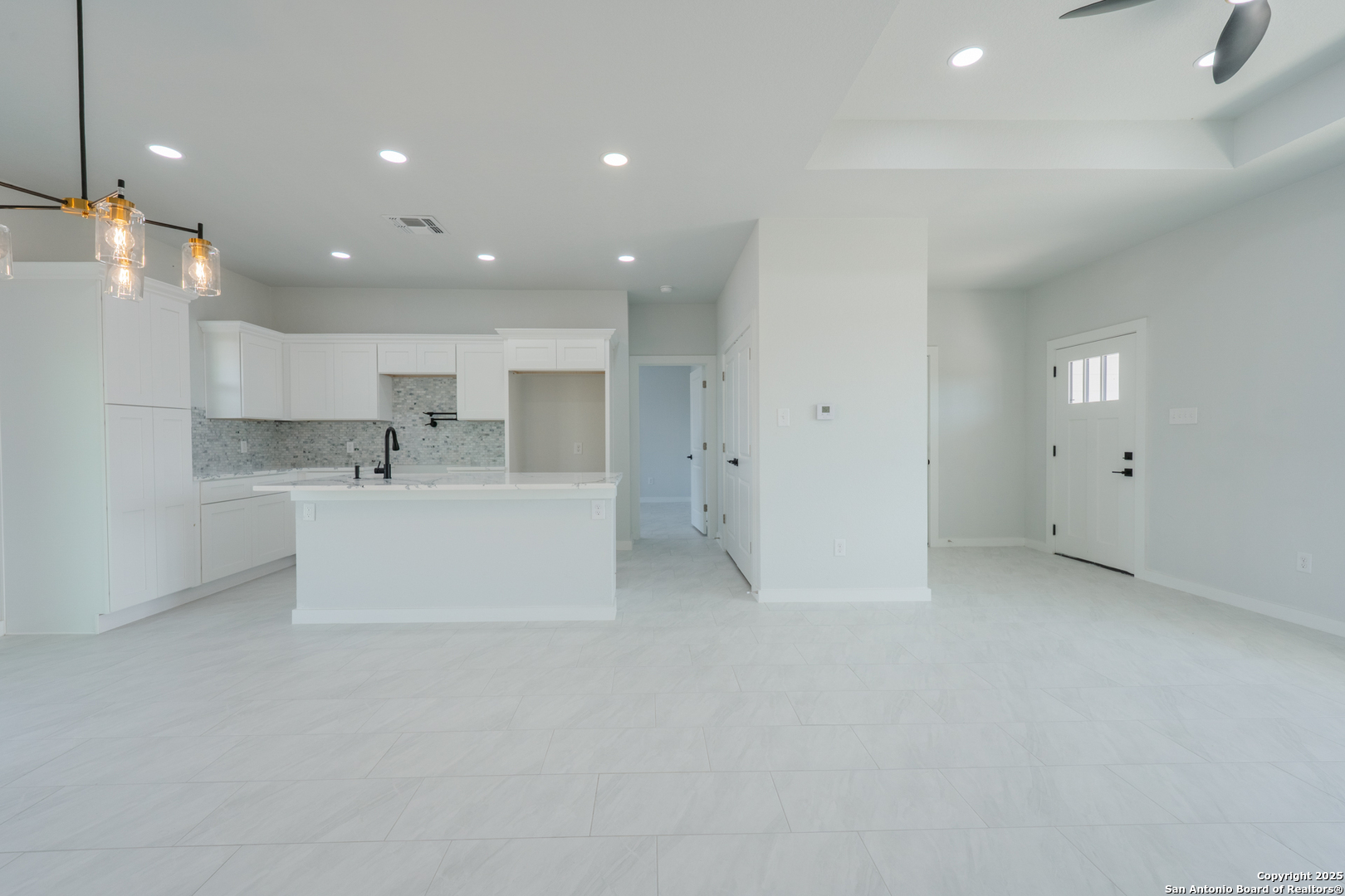 150 Ranchero Way Natalia TX 78059