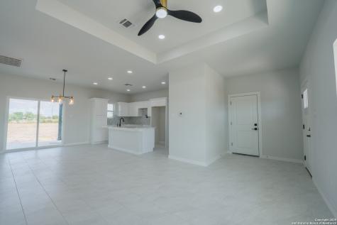 150 Ranchero Way Natalia TX 78059