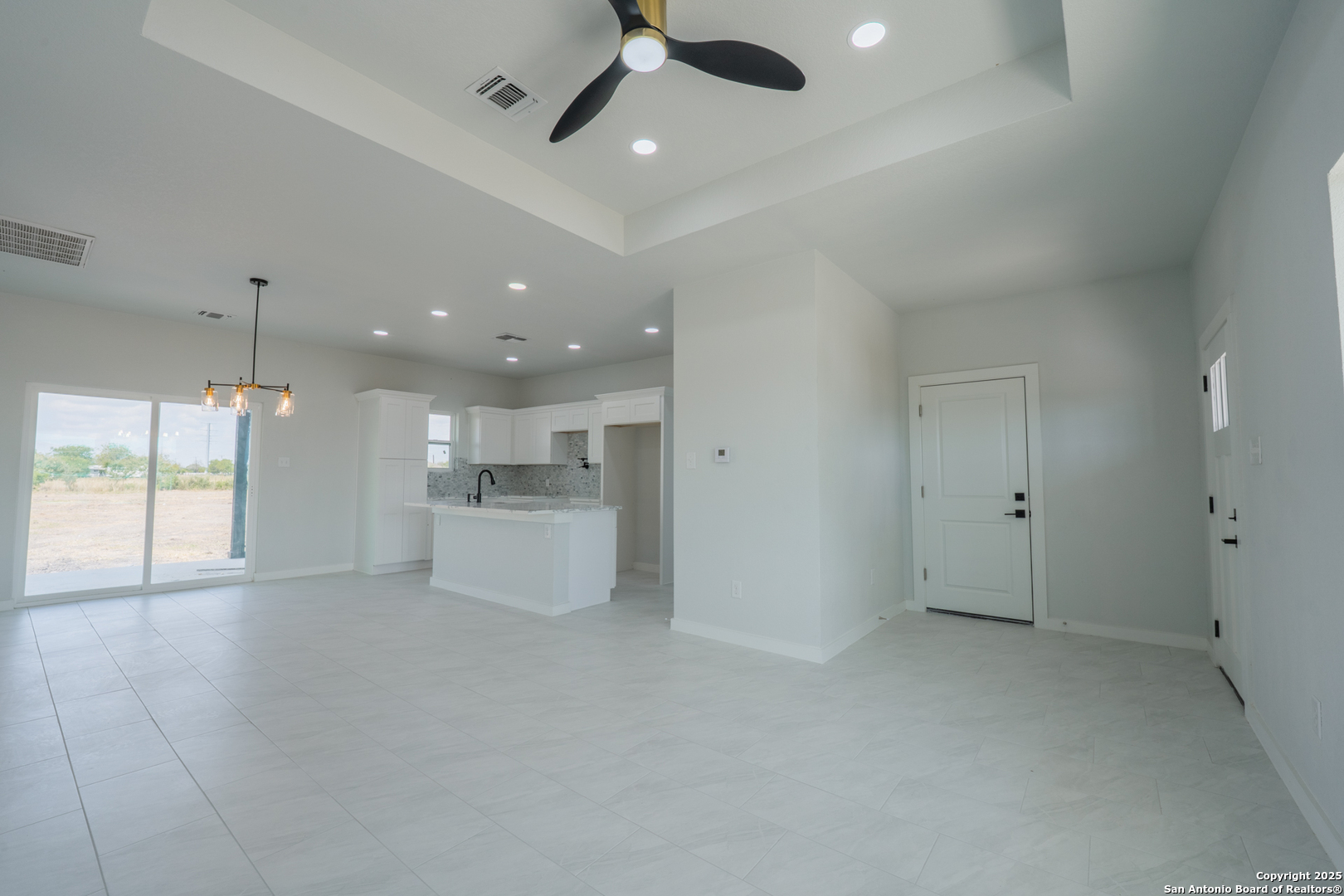 150 Ranchero Way Natalia TX 78059