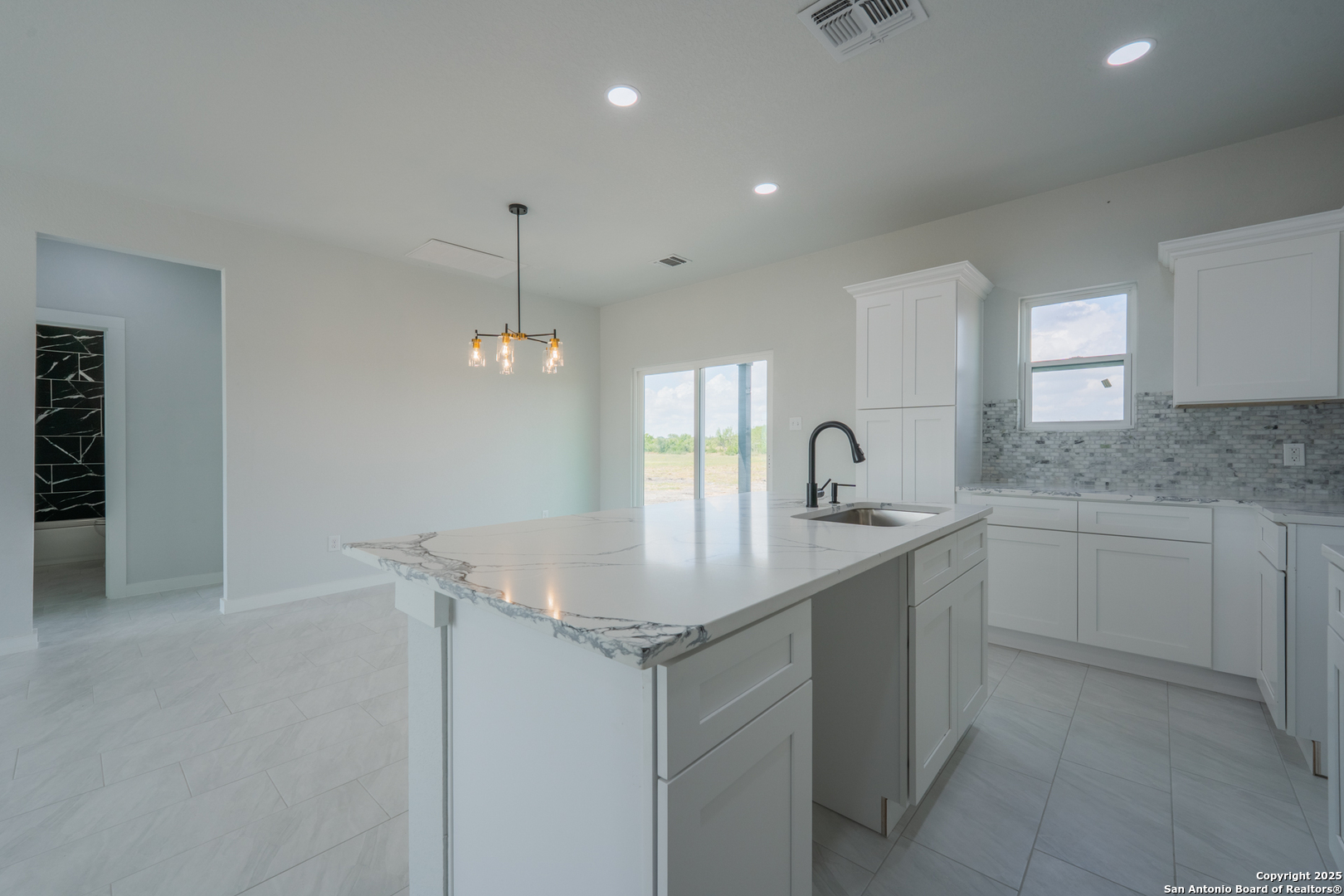 150 Ranchero Way Natalia TX 78059