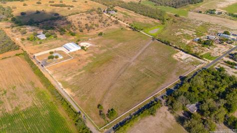 11706 Kinney Road Atascosa TX 78002