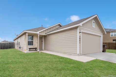 5041 Everett Loop Converse TX 78109