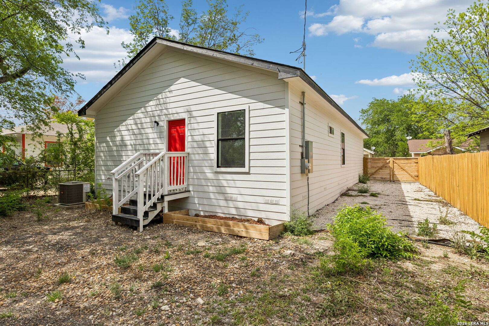 1722 W Ridgewood Court San Antonio TX 78201