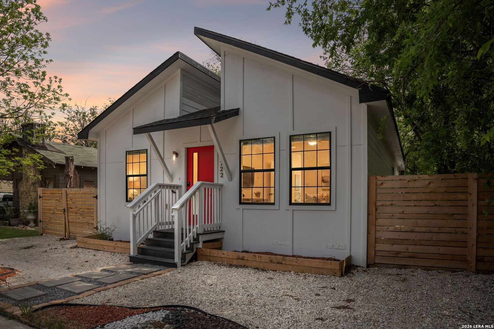 1722 W Ridgewood Court San Antonio TX 78201