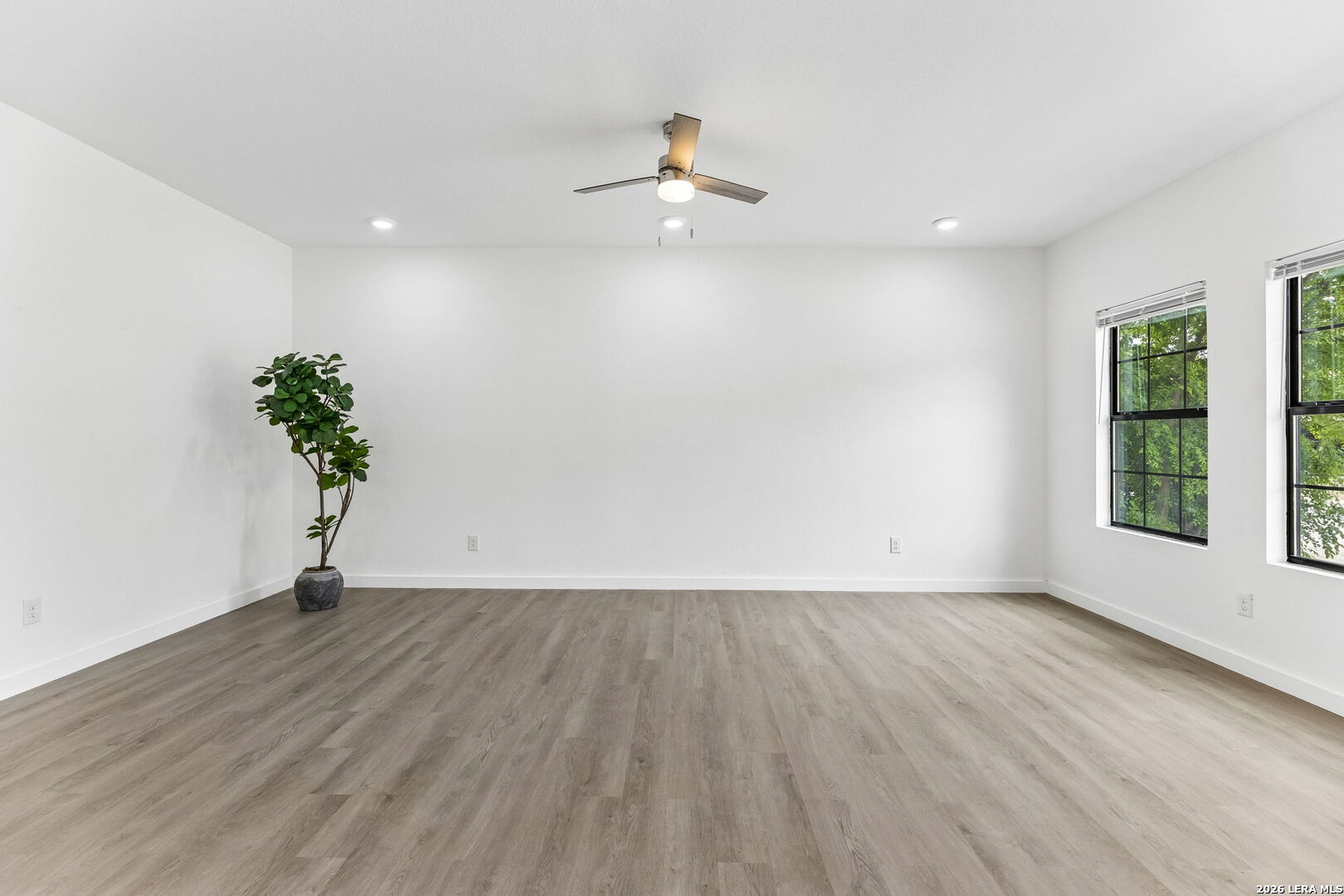 1722 W Ridgewood Court San Antonio TX 78201